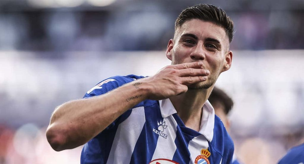 Roberto Fernández, delantero del Espanyol.