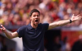 Xabi Alonso, durante un partido del Bayer Leverkusen.