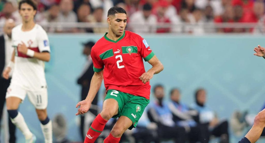 Achraf Hakimi durante el partido de cuartos de final entre Marruecos y Portugal.