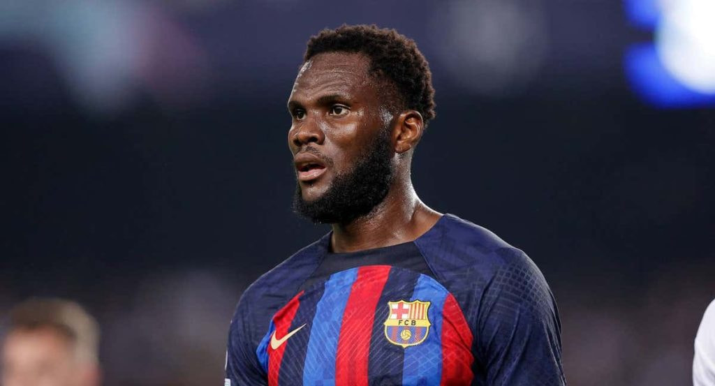 Kessie, durante el partido ante el Bayern en el Camp Nou.