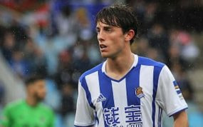 Álvaro Odriozola en su primera etapa en la Real Sociedad.