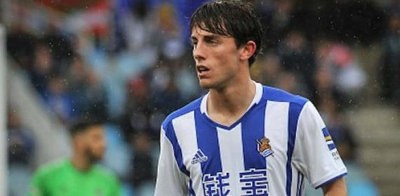 Álvaro Odriozola en su primera etapa en la Real Sociedad.