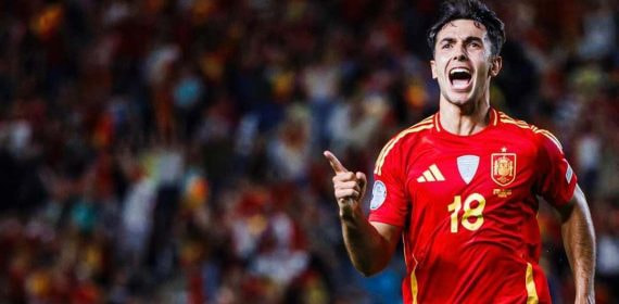 Zubimendi celebra su gol a Dinamarca en octubre.