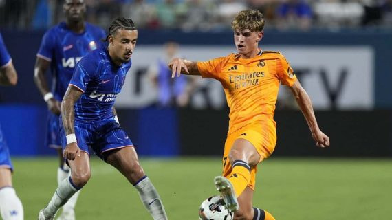 Nico Paz, durante el Real Madrid-Chelsea de Charlotte.