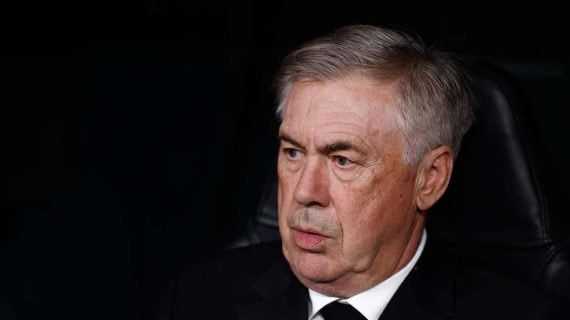 Ancelotti, en el banquillo del Bernabéu.