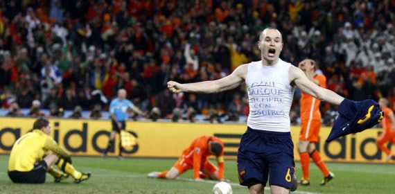 Andrés Iniesta celebra el gol del Mundial de Sudáfrica.