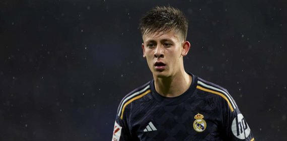 Arda Güler, en un partido con el Real Madrid.