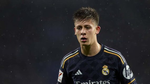 Arda Güler, en un partido con el Real Madrid.