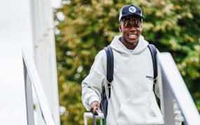 Nico Williams, a su llegada ayer a Las Rozas.