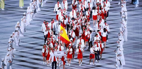 El equipo español, en la ceremonia inaugural de Tokio 2020.