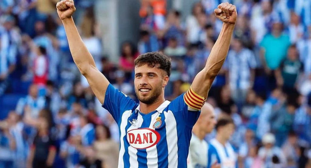 Puado con el brazalete de capitán del Espanyol.