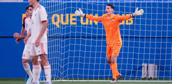 Yako en el partido de Youth League contra el Bayern de Múnich.