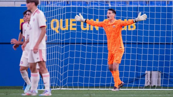 Yako en el partido de Youth League contra el Bayern de Múnich.