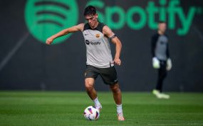 Álex Valle en un entrenamiento con el Barça.