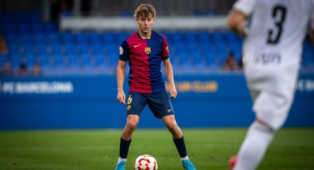 Pau Prim en un partido con el Barça Atlètic.