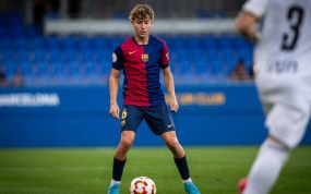 Pau Prim en un partido con el Barça Atlètic.