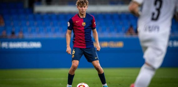 Pau Prim en un partido con el Barça Atlètic.