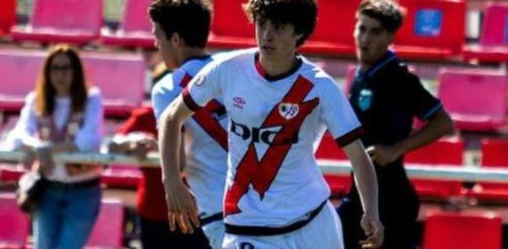 Marcos Parriego, con el Rayo Vallecano.