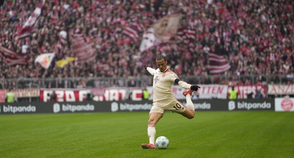 Leroy Sané en un partido con el Bayern.