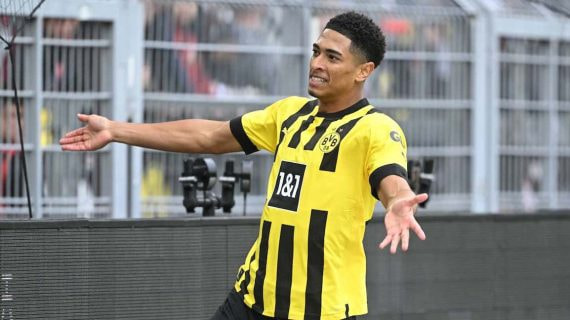 Jude Bellingham celebrando un gol en la Bundesliga.