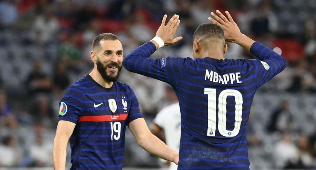 Benzema y Mbappé con la selección.