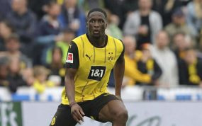 Soumaila Coulibaly, con el Dortmund.