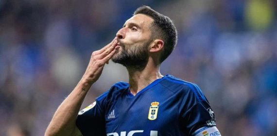 Borja Bastón volverá a la Segunda División.