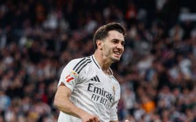 Brahim, celebrando un gol.
