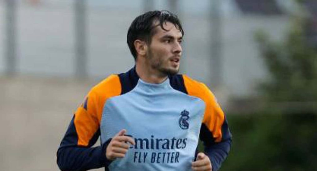 Brahim entrenándose en Valdebebas.