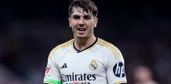 Brahim Díaz, durante el Derbi.