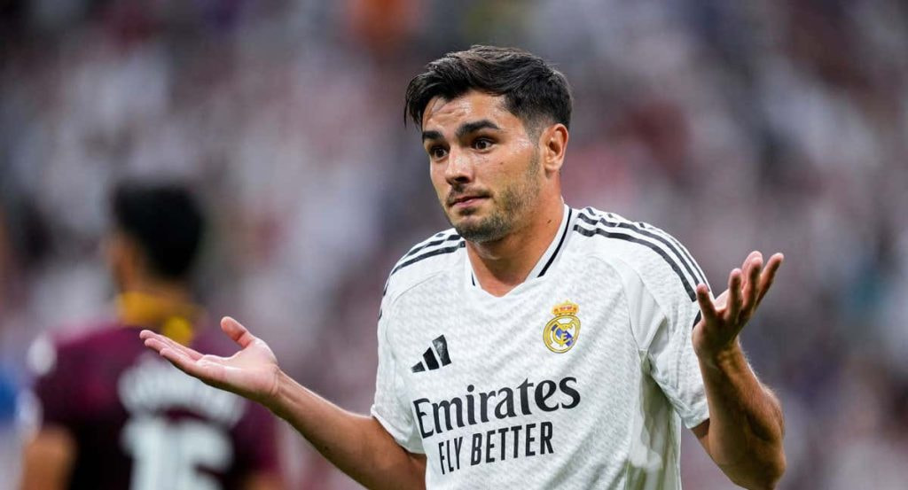 Brahim Díaz celebra su gol al Real Valladolid.