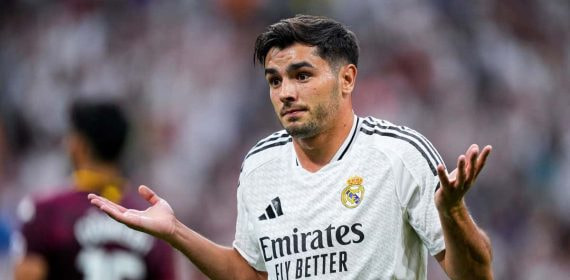 Brahim Díaz celebra su gol al Real Valladolid.