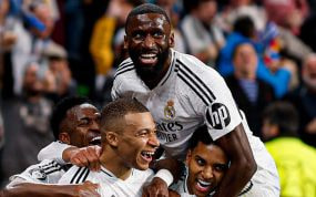 Los jugadores del Real Madrid, celebrando su triunfo ante el City.