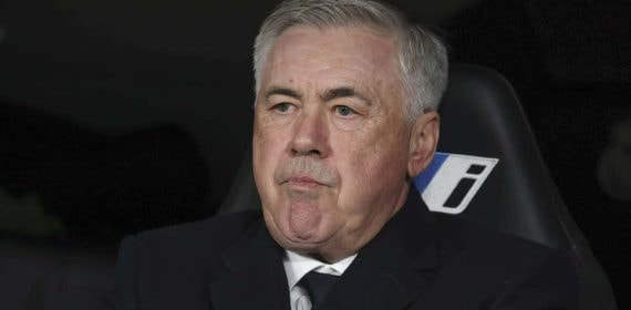 Ancelotti, en el partido ante el Villarreal.