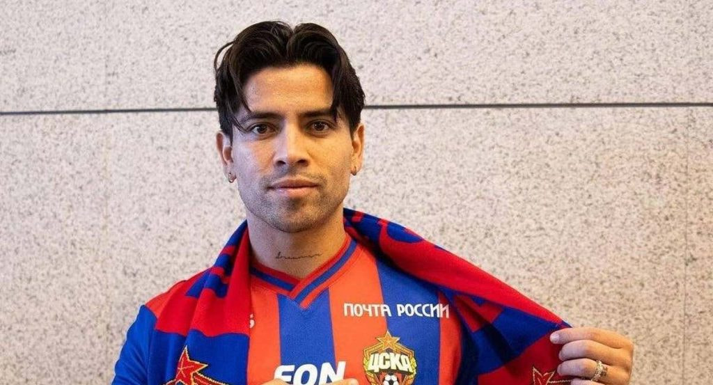Víctor Dávila, en su presentación como jugador de CSKA de Moscú.