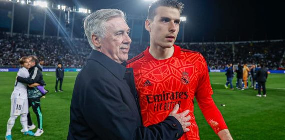 Ancelotti y Lunin, juntos en el Mundial de Clubes del pasado mes de febrero.