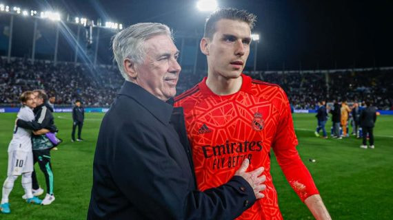 Ancelotti y Lunin, juntos en el Mundial de Clubes del pasado mes de febrero.
