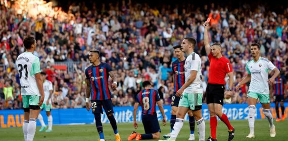 Herrando, expulsado en su debut en Liga.