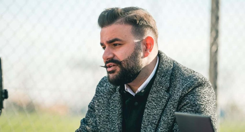 Sedrak Petrosyan durante la entrevista con Relevo.