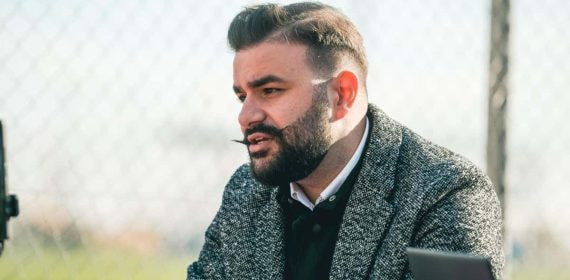 Sedrak Petrosyan durante la entrevista con Relevo.