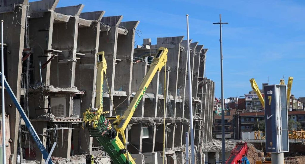 Una imagen de las obras del Camp Nou, que inician una nueva fase.