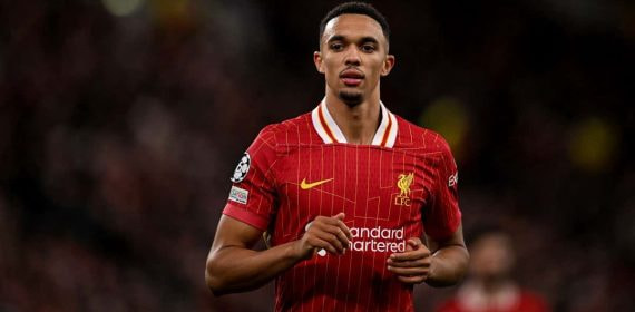 Alexander-Arnold, con el Liverpool.