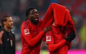 Alphonso Davies, en un partido con el Bayern.