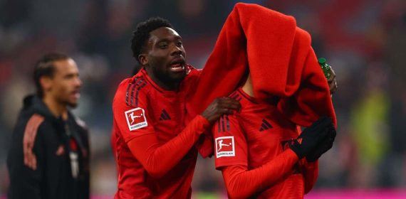 Alphonso Davies, en un partido con el Bayern.