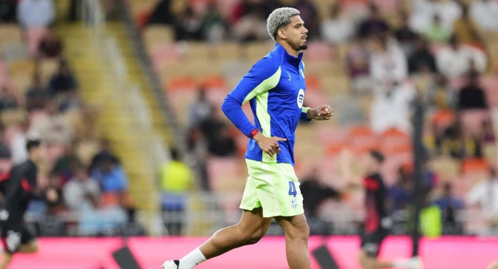 Araujo no jugó ningún minuto ante el Athletic en la Supercopa.