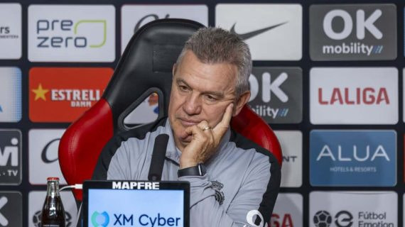 Javier Aguirre, en una comparecencia.