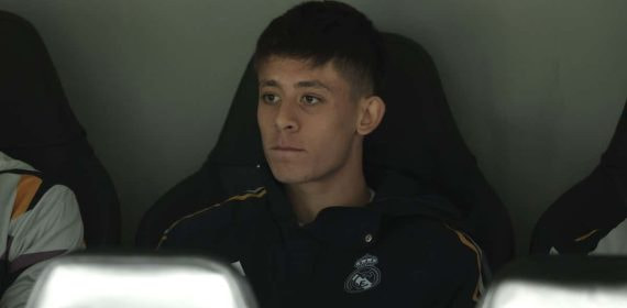 Arda Güler, en el banquillo durante el partido contra el Braga de esta temporada.