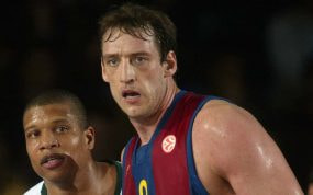 Denis Marconato, en un partido con el Barça.