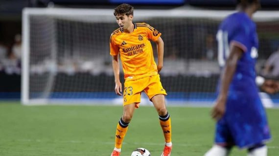 Rafel Obrador formó parte del primer equipo del Real Madrid en su gira por Estados Unidos.