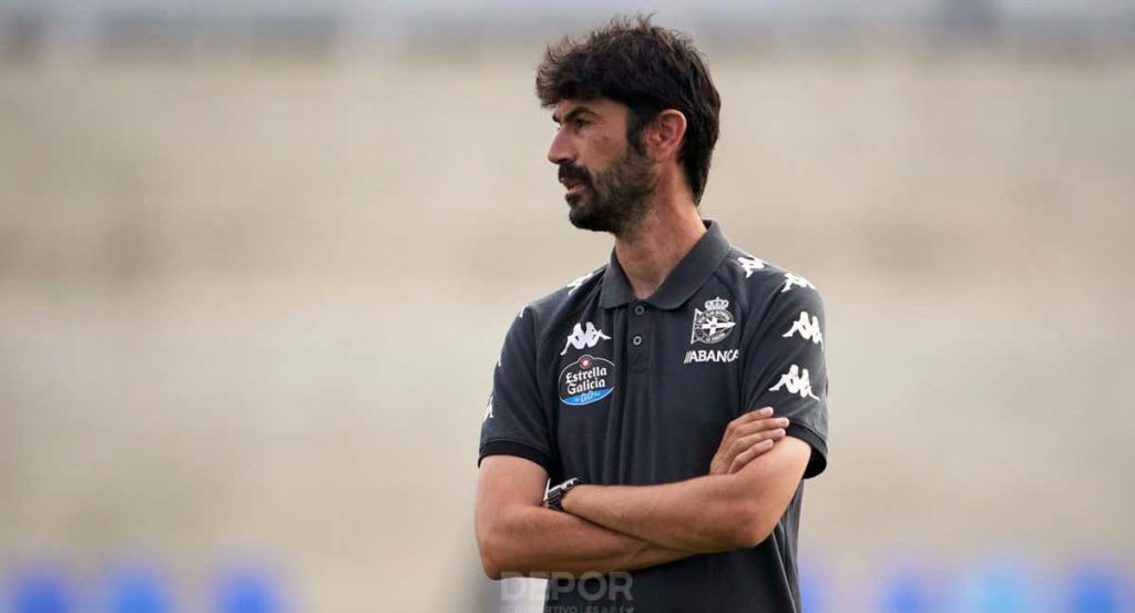 Miguel Llorente durante su etapa en el Deportivo.